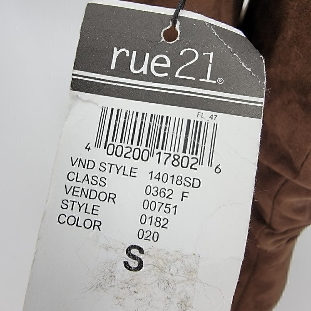 Rue 21 Size 6/7 Brown Vegan Pull on Boot NWT - Picture 5 of 9